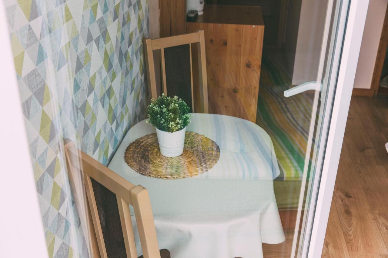Pokoje Goscinne & Restauracja Pestka Choczewo Buitenkant foto