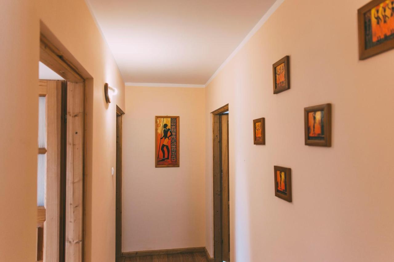 Pokoje Goscinne & Restauracja Pestka Choczewo Buitenkant foto